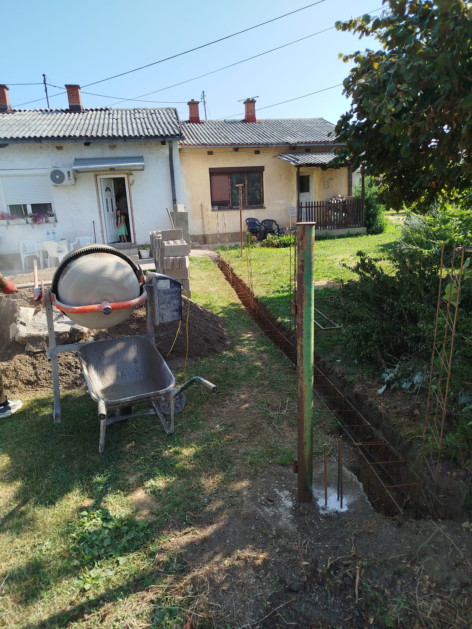 Izgradnja temenja, betoniranje, grubi i fini radovi